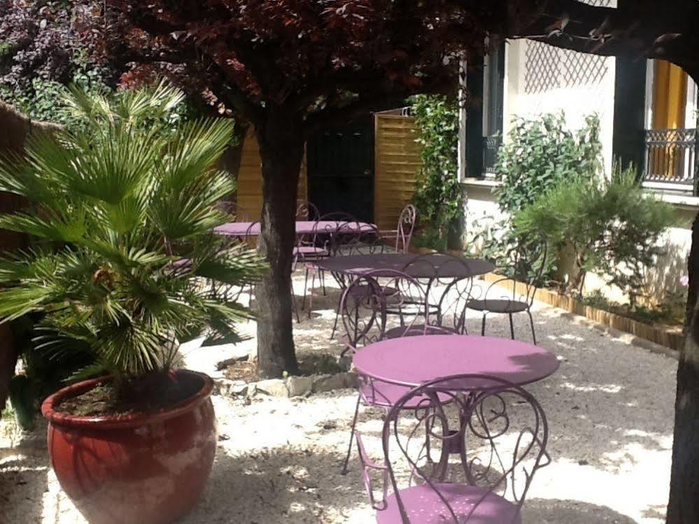 Hotel Bleu Riviera Cagnes-sur-Mer Exterior foto