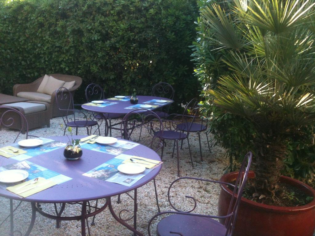 Hotel Bleu Riviera Cagnes-sur-Mer Exterior foto